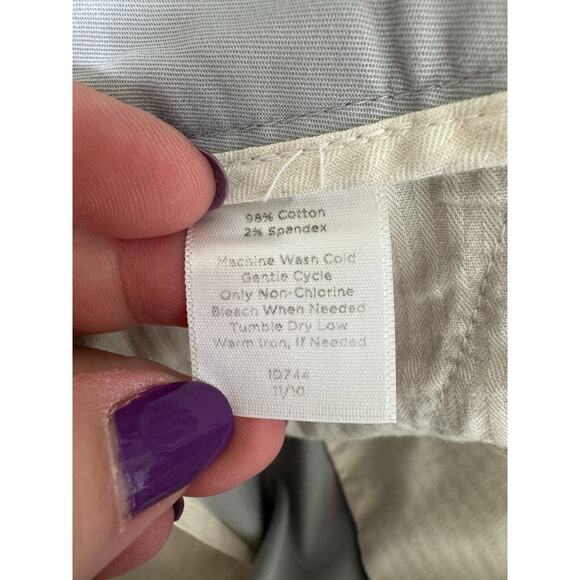 Talbots Shorts Womens 16 Gray Walking Bermuda Flat Front Pockets Stretch Golf - Picture 4 of 9